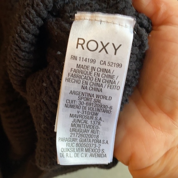 Roxy Knit Black Sweater - Picture 7 of 7